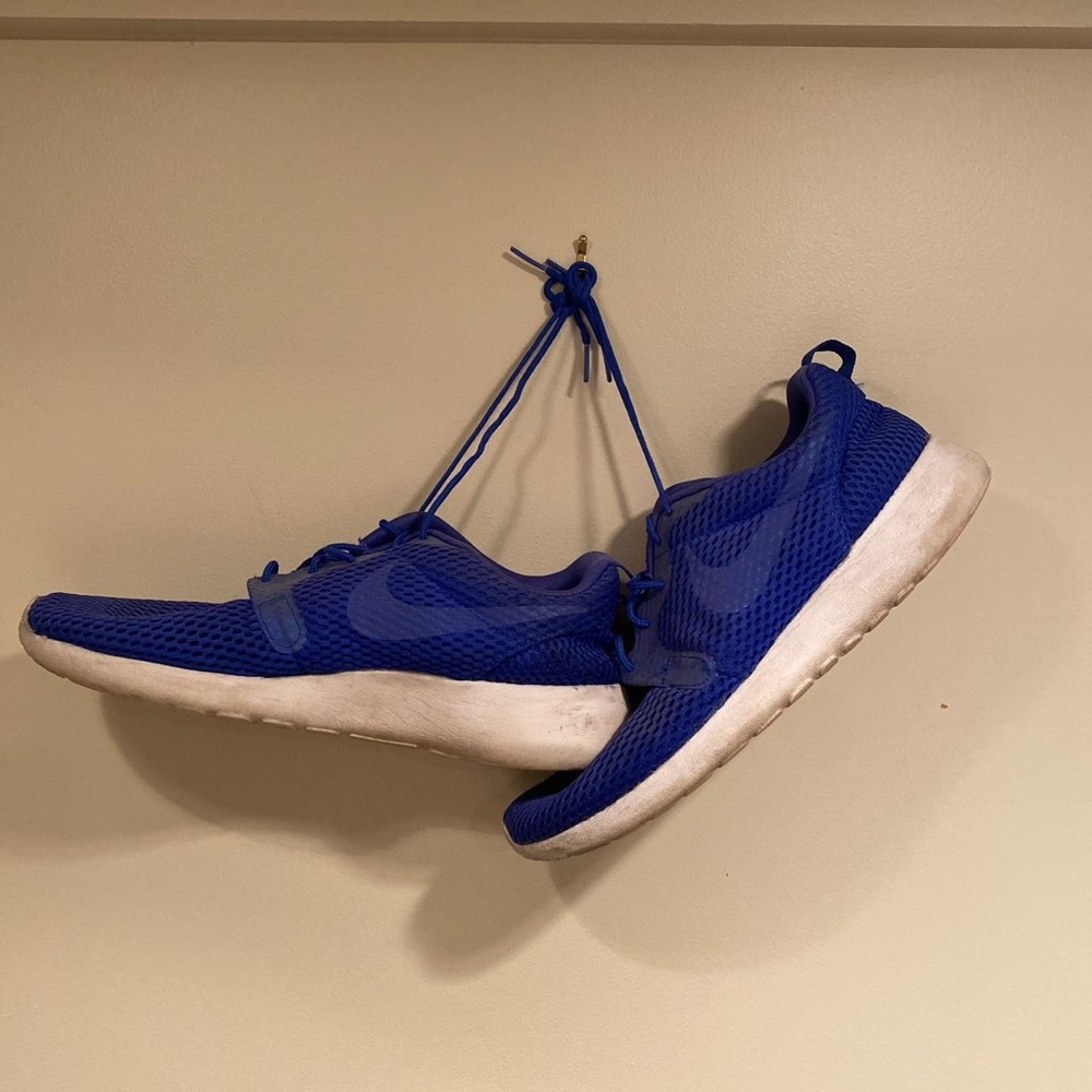 Blue Reflective Nike Roshe Run